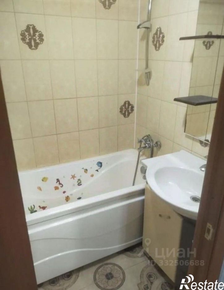 3-комн квартира ул Приморская, 14,  д. 14