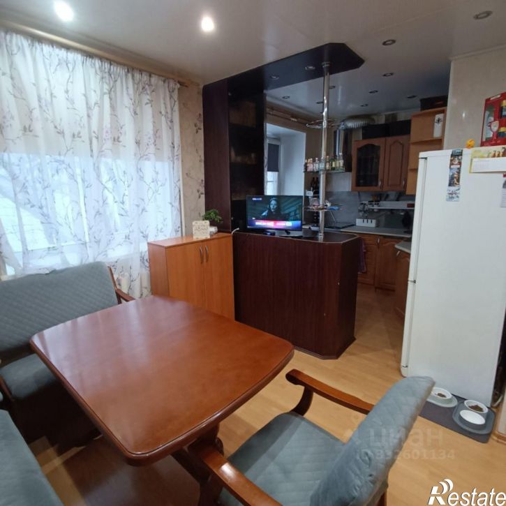 3-комн квартира ул Александрова, 24/1,  д. 24/1