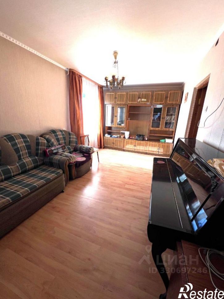 2-комн квартира ул Скальная, 8,  д. 8