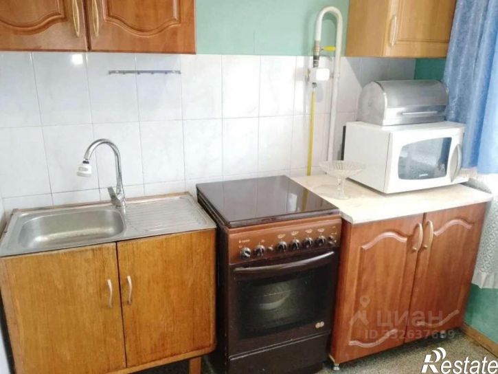 3-комн квартира пр-кт Кирова, 15,  д. 15