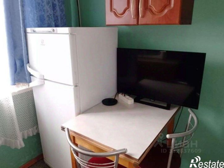 3-комн квартира пр-кт Кирова, 15,  д. 15