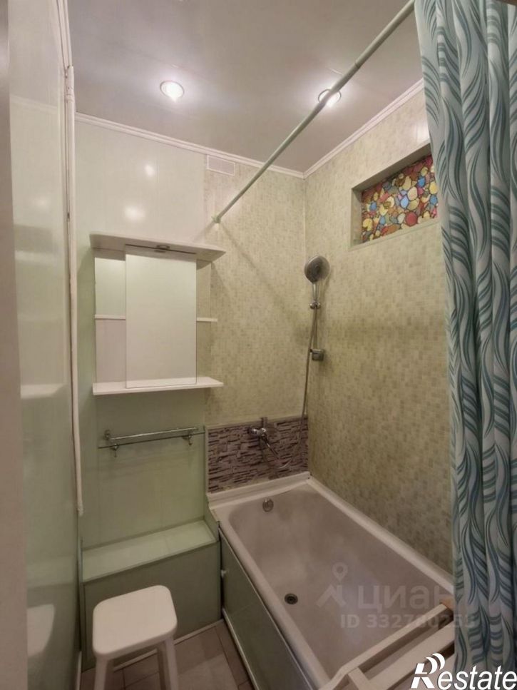 3-комн квартира Театральный б-р, 8,  д. 8