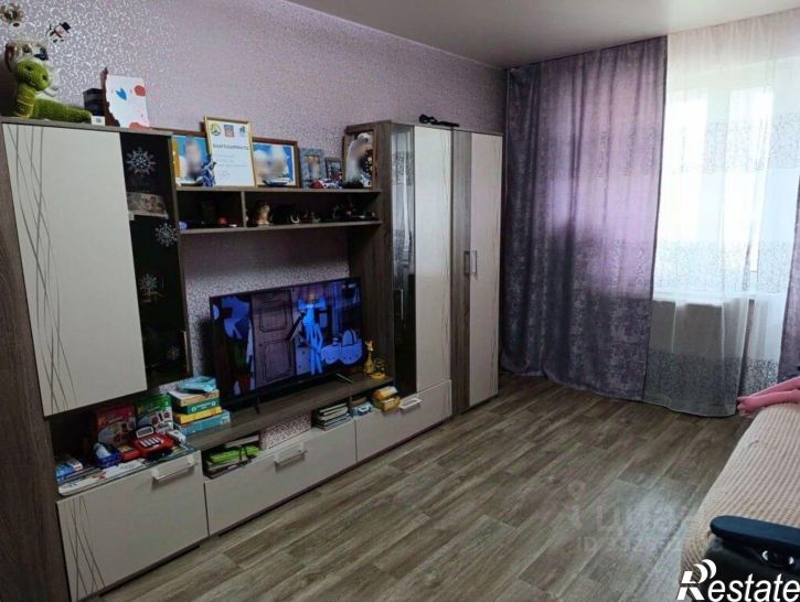 2-комн квартира ул Александрова, 2,  д. 2