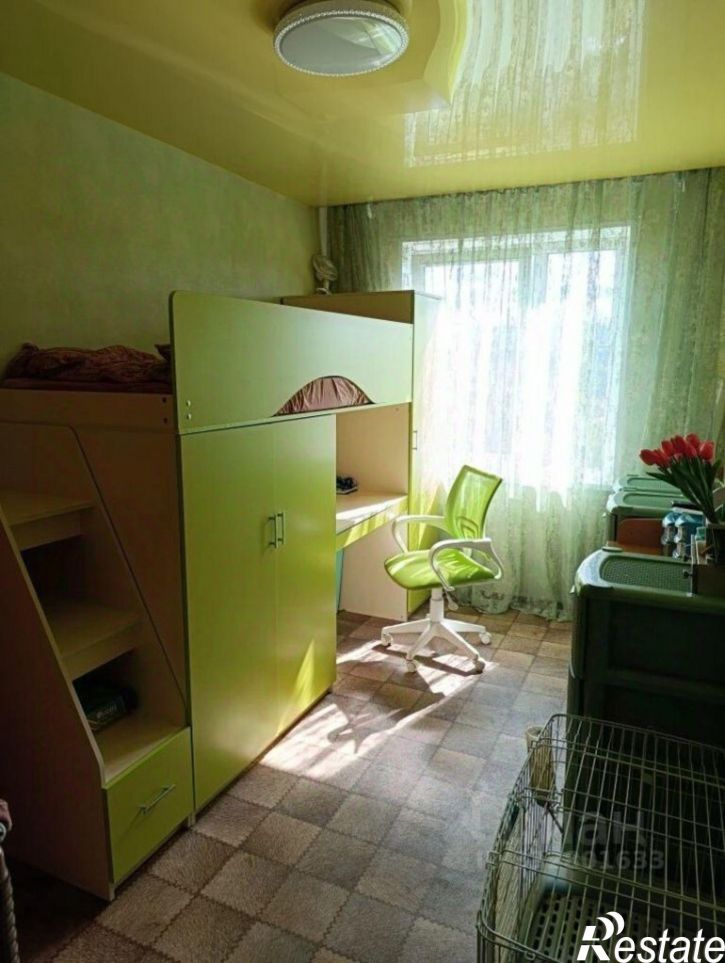 2-комн квартира ул Александрова, 2,  д. 2