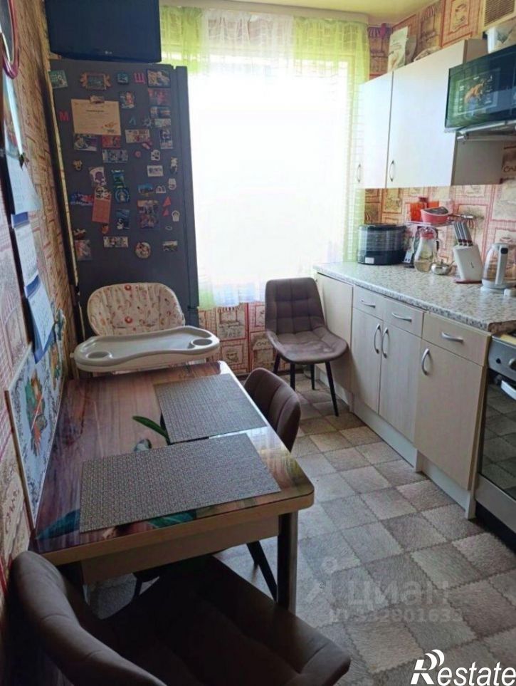 2-комн квартира ул Александрова, 2,  д. 2