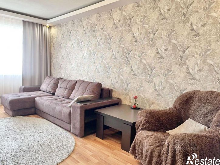 3-комн квартира ул Скальная, 13А,  д. 13А