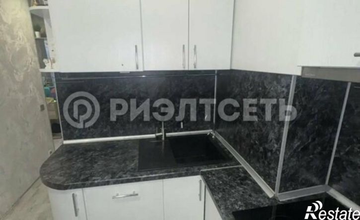 3-комн квартира ул Капитана Маклакова, 5,  д. 5