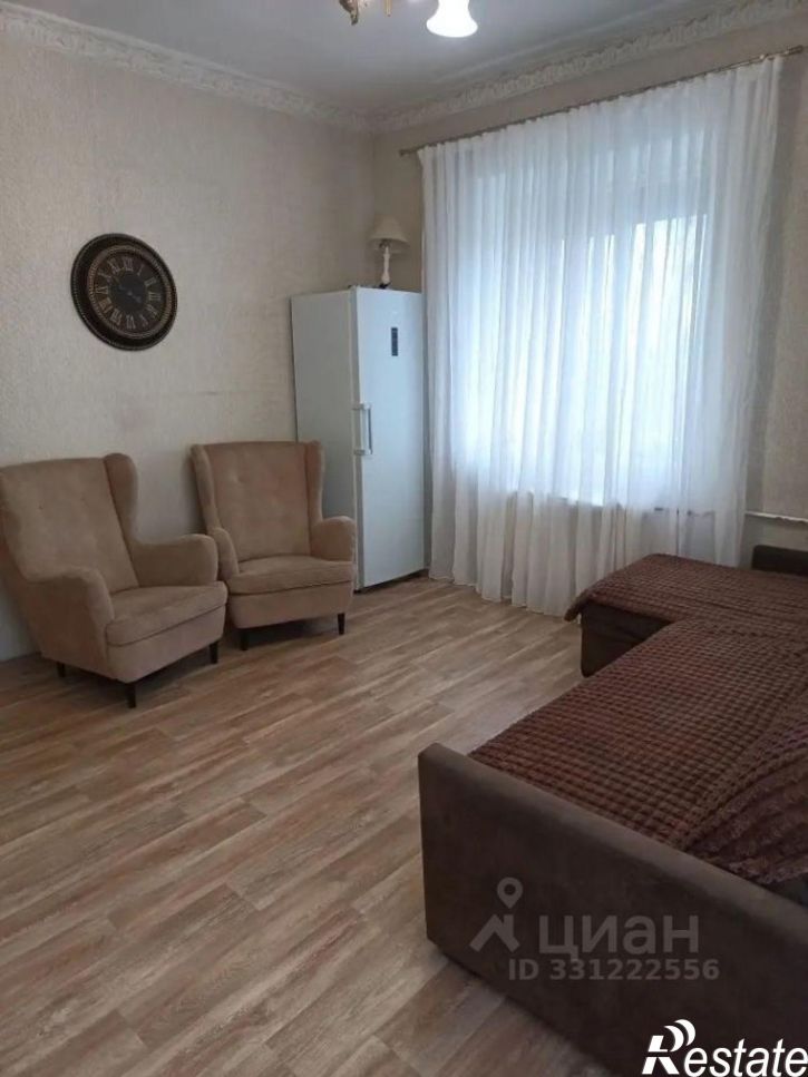 3-комн квартира ул Декабристов, 4,  д. 4