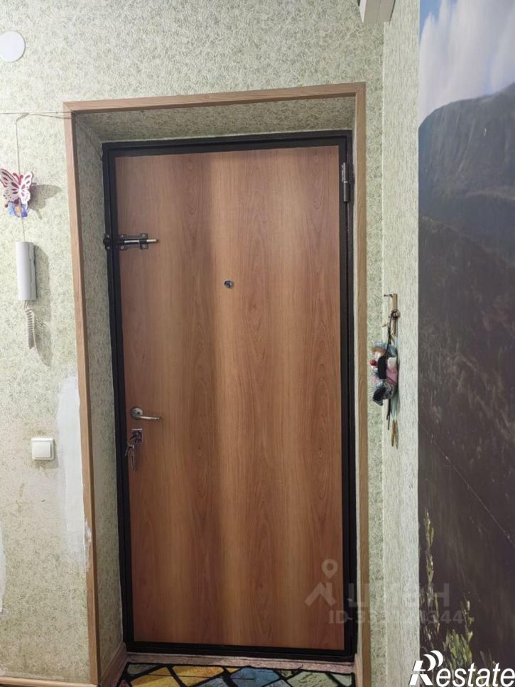3-комн квартира пр-кт Героев-североморцев, 28,  д. 28