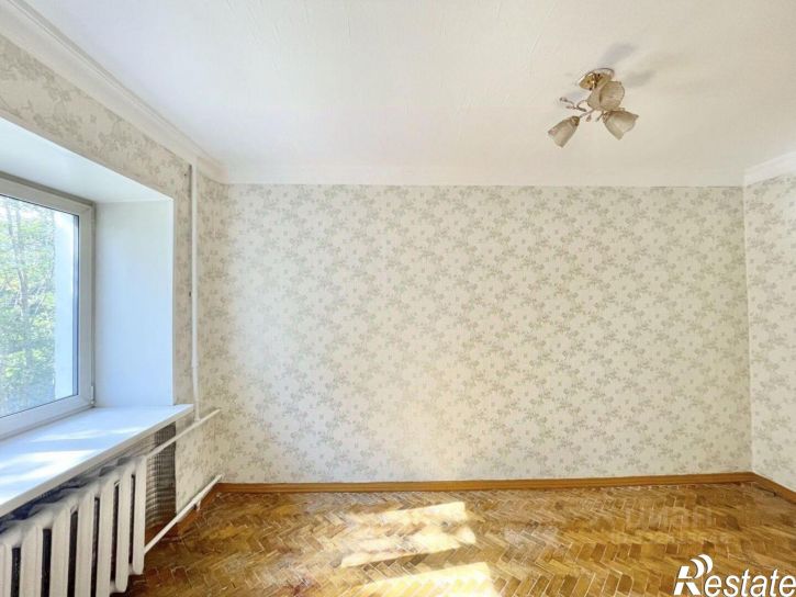 2-комн квартира ул Ушакова, 8,  д. 8