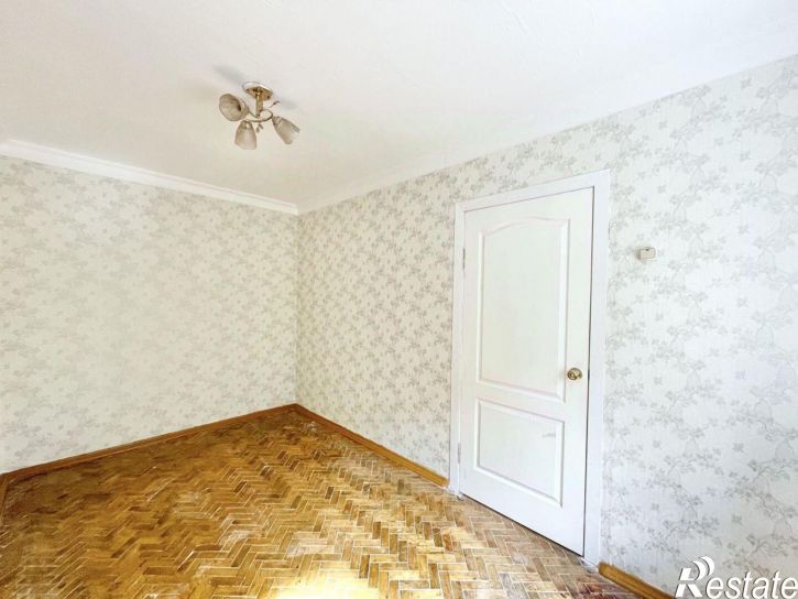2-комн квартира ул Ушакова, 8,  д. 8