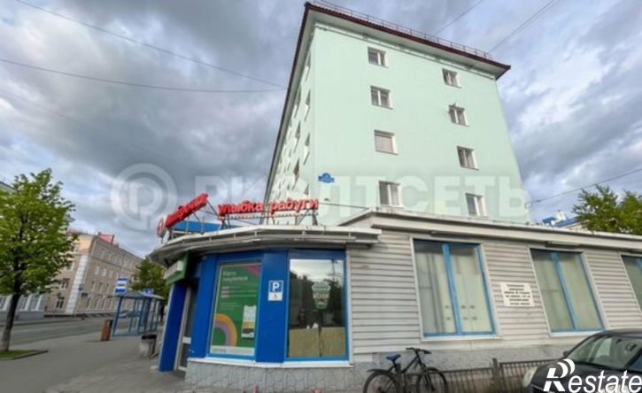 3-комн квартира ул Софьи Перовской, 27,  д. 27