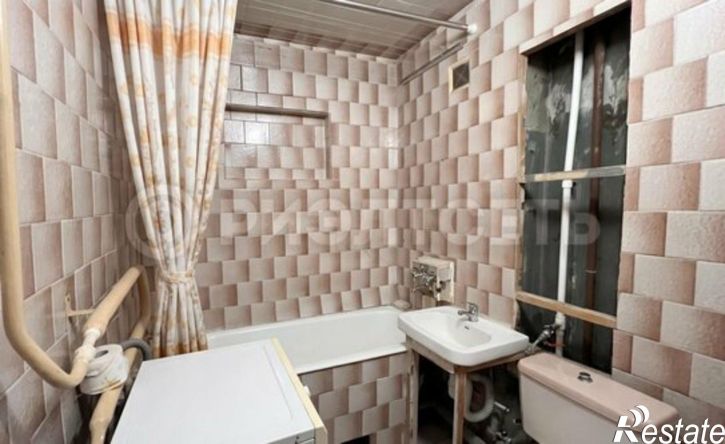 3-комн квартира ул Софьи Перовской, 27,  д. 27
