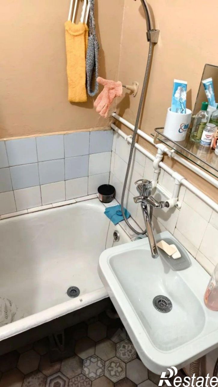2-комн квартира ул Полухина, 11,  д. 11