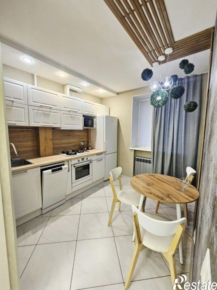2-комн квартира проспект Ленина, 48,  д. 48