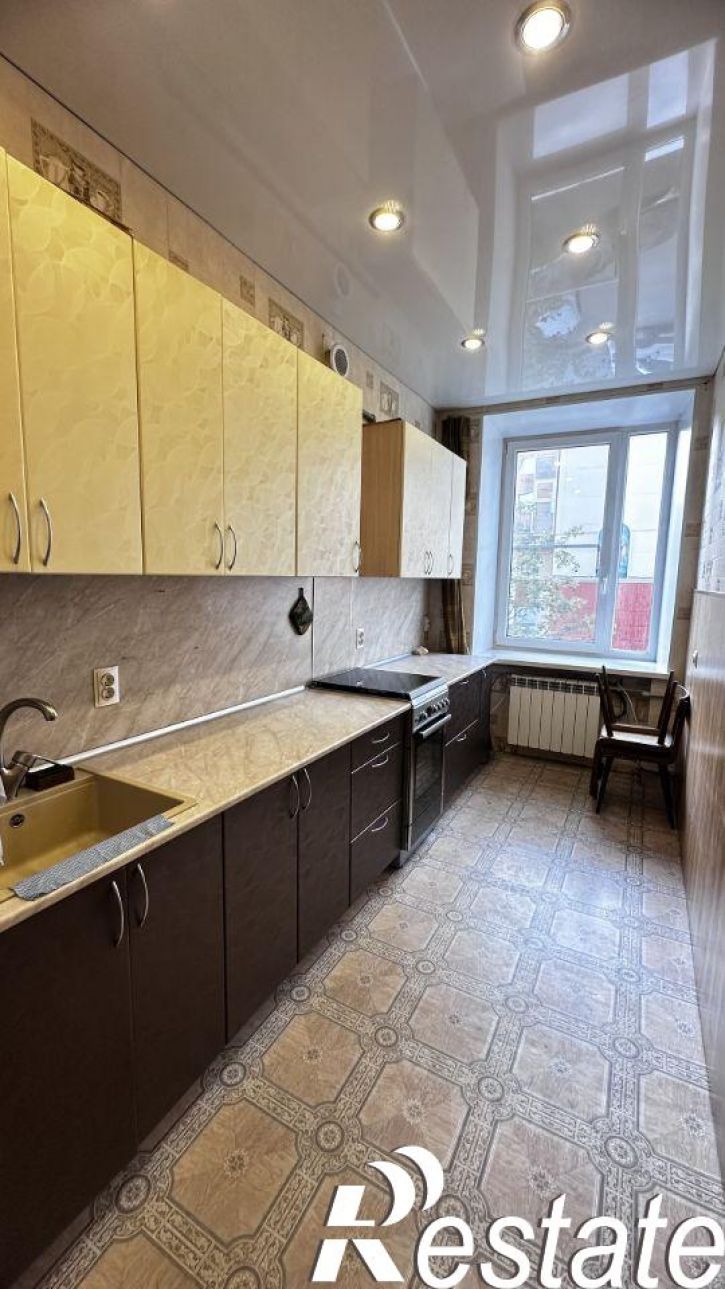 2-комн квартира Рыбный проезд, 8,  д. 8