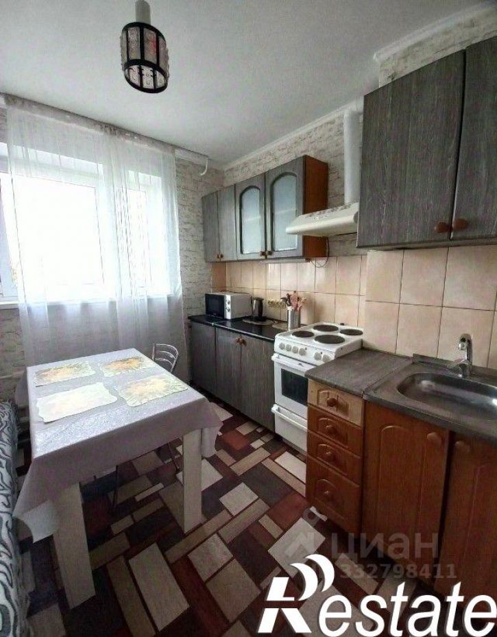1-комн квартира улица Героев Рыбачьего, 37,  д. 37