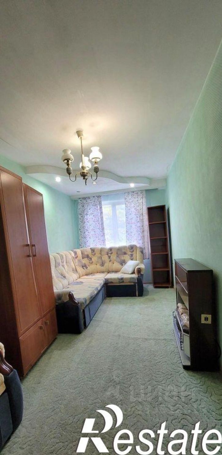 2-комн квартира улица Александрова, 38,  д. 38