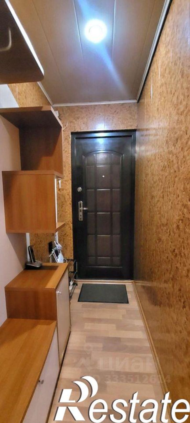 2-комн квартира улица Александрова, 38,  д. 38