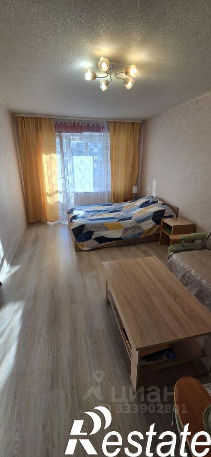 2-комн квартира Скальная улица, 37,  д. 37