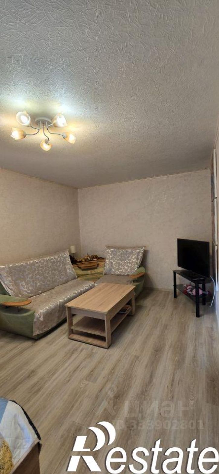 2-комн квартира Скальная улица, 37,  д. 37