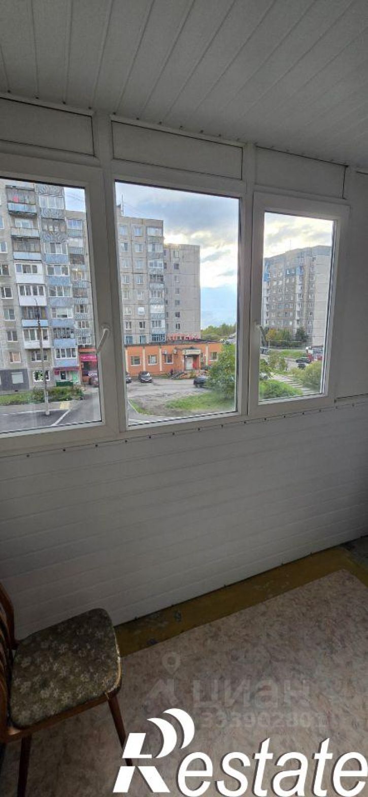 2-комн квартира Скальная улица, 37,  д. 37