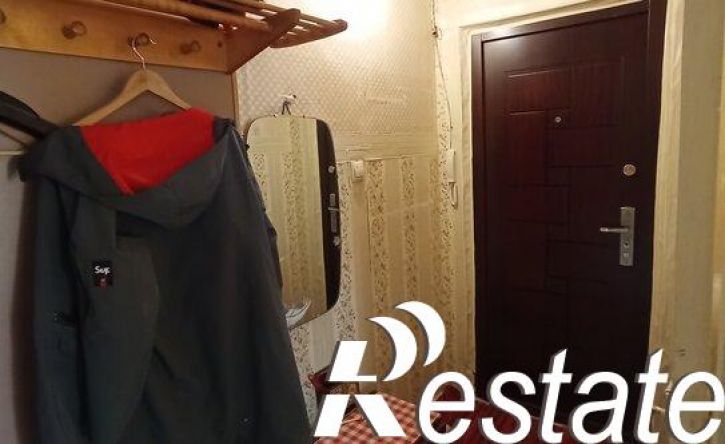 2-комн квартира улица Буркова, 33,  д. 33
