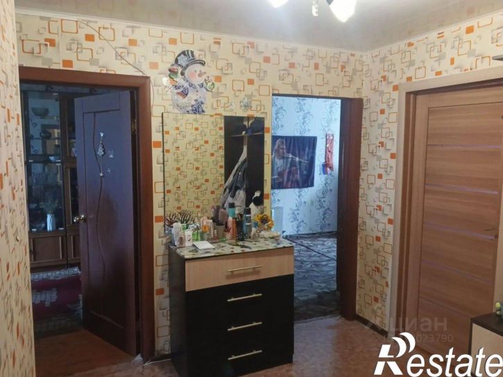 3-комн квартира улица Александрова, 38,  д. 38