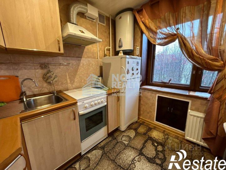 1-комн квартира улица Олега Кошевого, 14 к2,  д. 14 к2