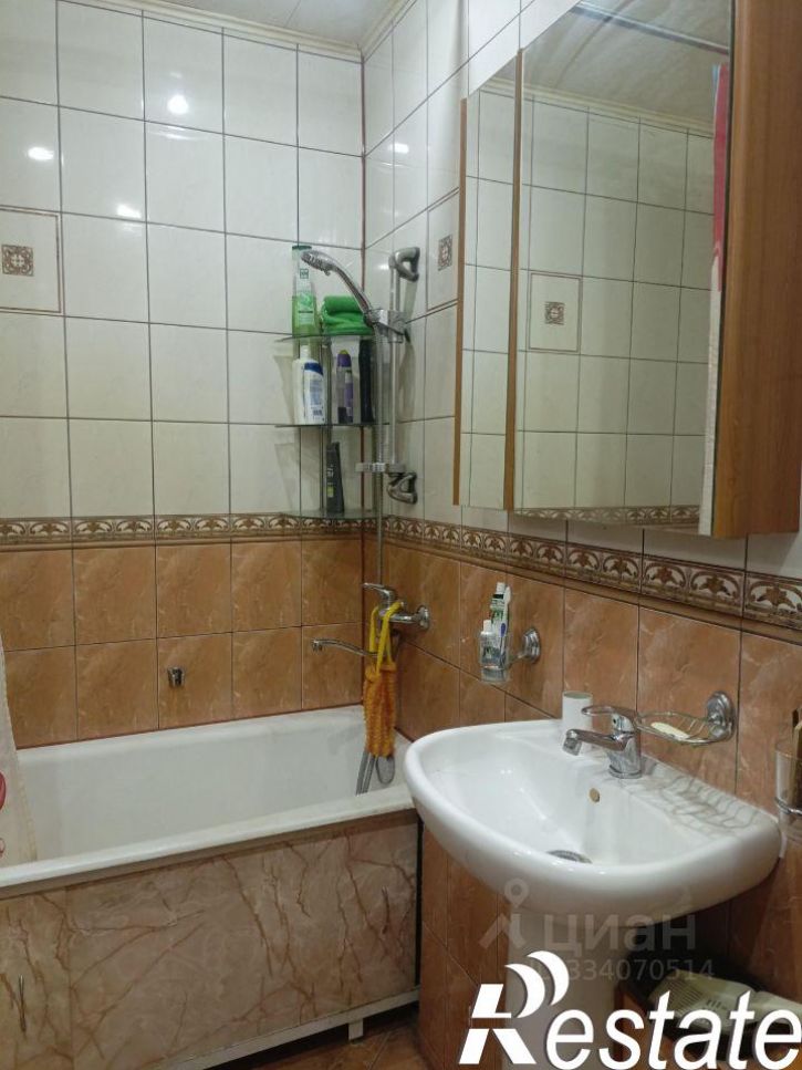 3-комн квартира улица Полярной Правды, 4,  д. 4