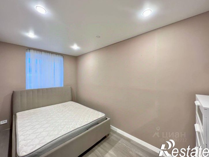 3-комн квартира улица Софьи Перовской, 27,  д. 27