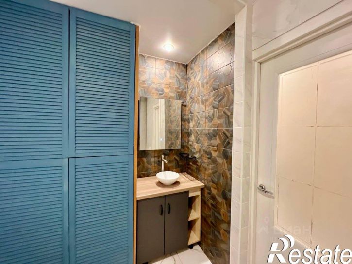 3-комн квартира улица Софьи Перовской, 27,  д. 27