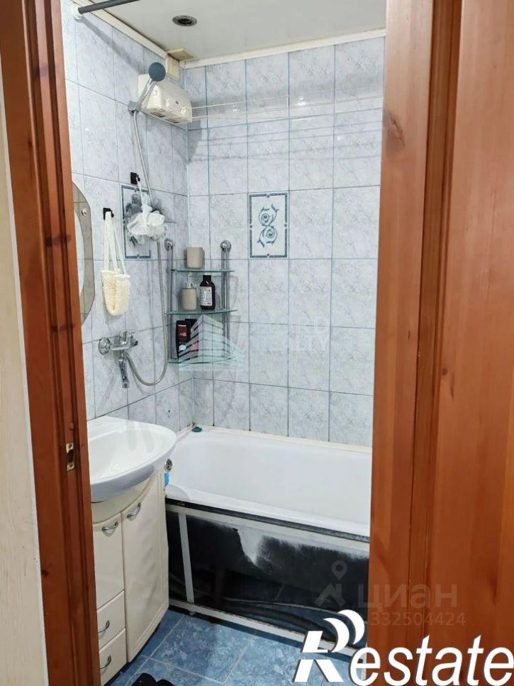 3-комн квартира улица Старостина, 34,  д. 34