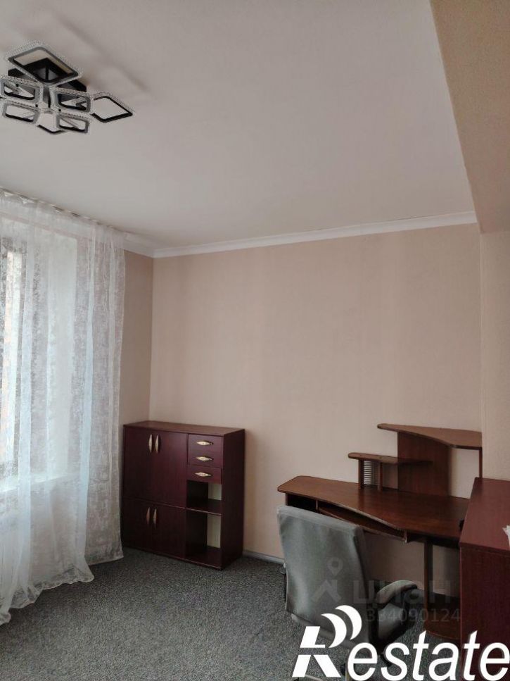 2-комн квартира улица Володарского, 3,  д. 3