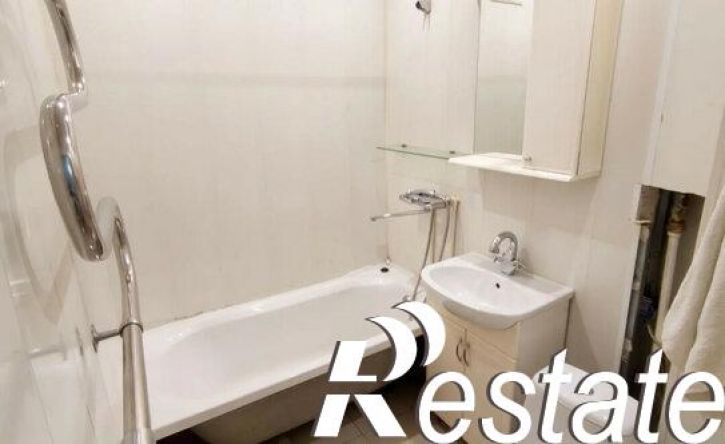 2-комн квартира улица Гагарина, 9 к5,  д. 9 к5