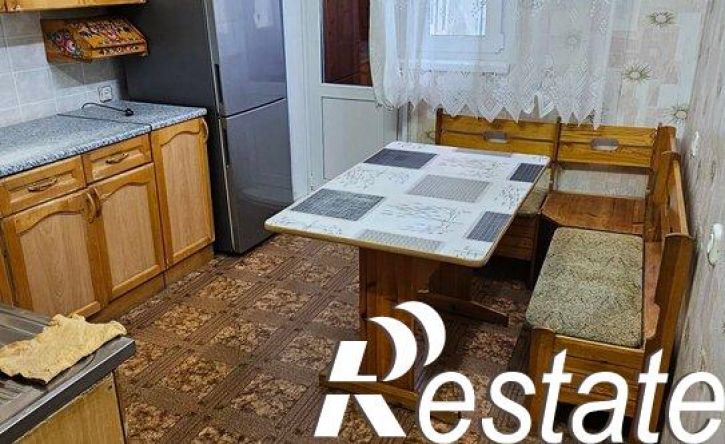 2-комн квартира улица Старостина, 75,  д. 75