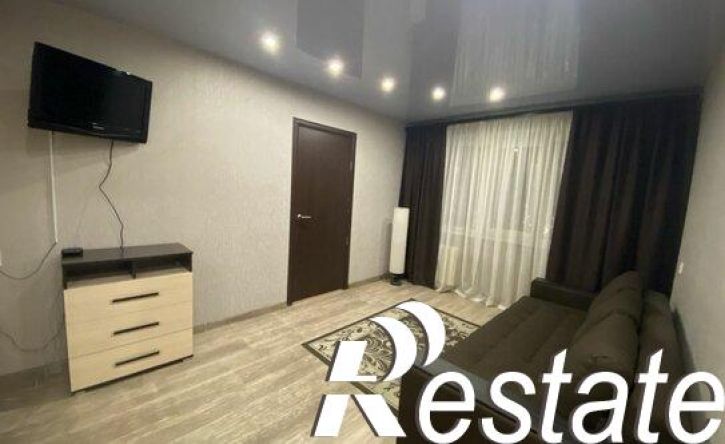 2-комн квартира улица Свердлова, 8 к3,  д. 8 к3