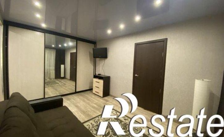 2-комн квартира улица Свердлова, 8 к3,  д. 8 к3