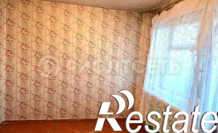 3-комн квартира улица Александрова, 16,  д. 16