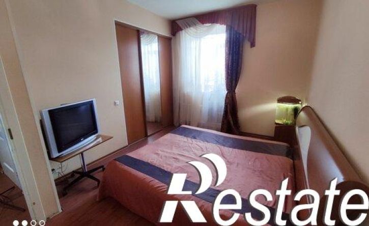 2-комн квартира улица Софьи Перовской, 8,  д. 8