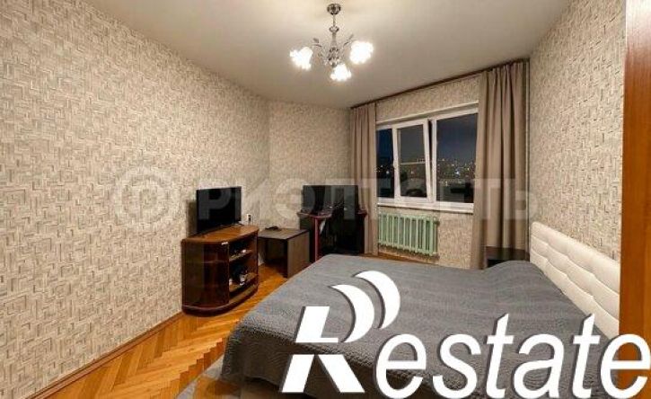 2-комн квартира улица Полины Осипенко, 4,  д. 4